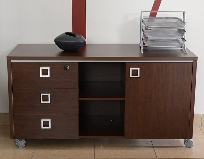 фото Мебель в кабинет руководителя Cosmo 6